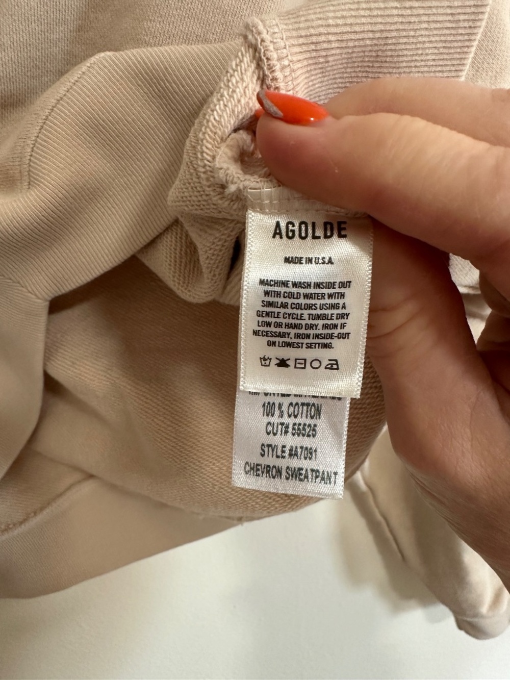 Agolde  Chevron Sweatshirt Cropped Sweatshirt, Beige, Size large - Picture 6 of 7